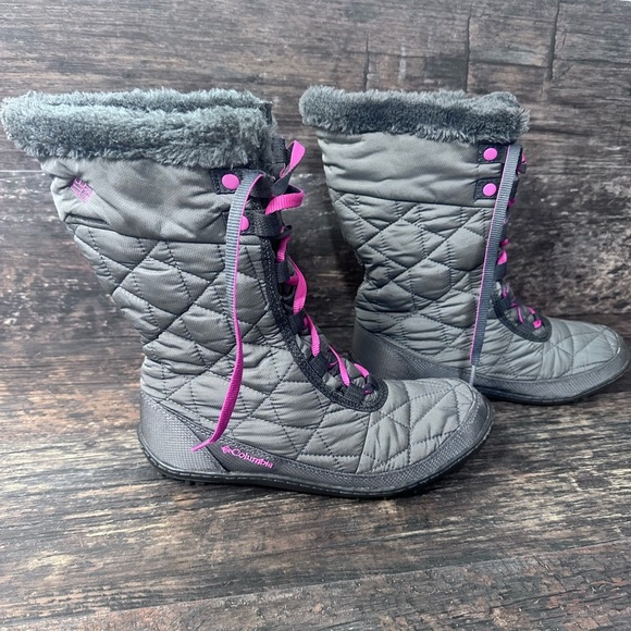 Columbia Gray Winter Boots with Insulated Material Womens 7 - Picture 1 of 6